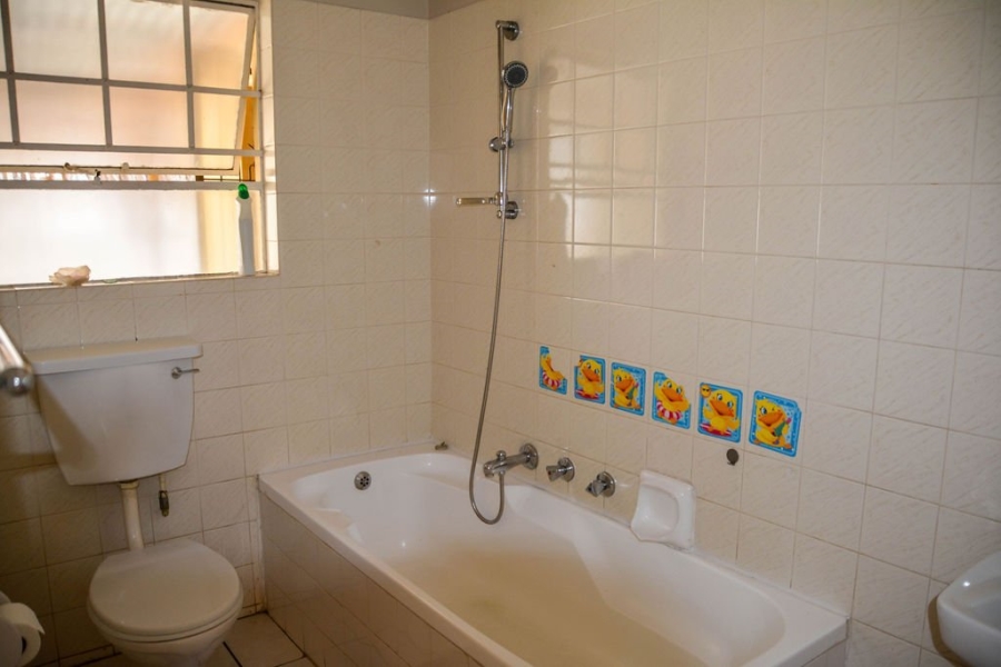 3 Bedroom Property for Sale in Lutzville Western Cape